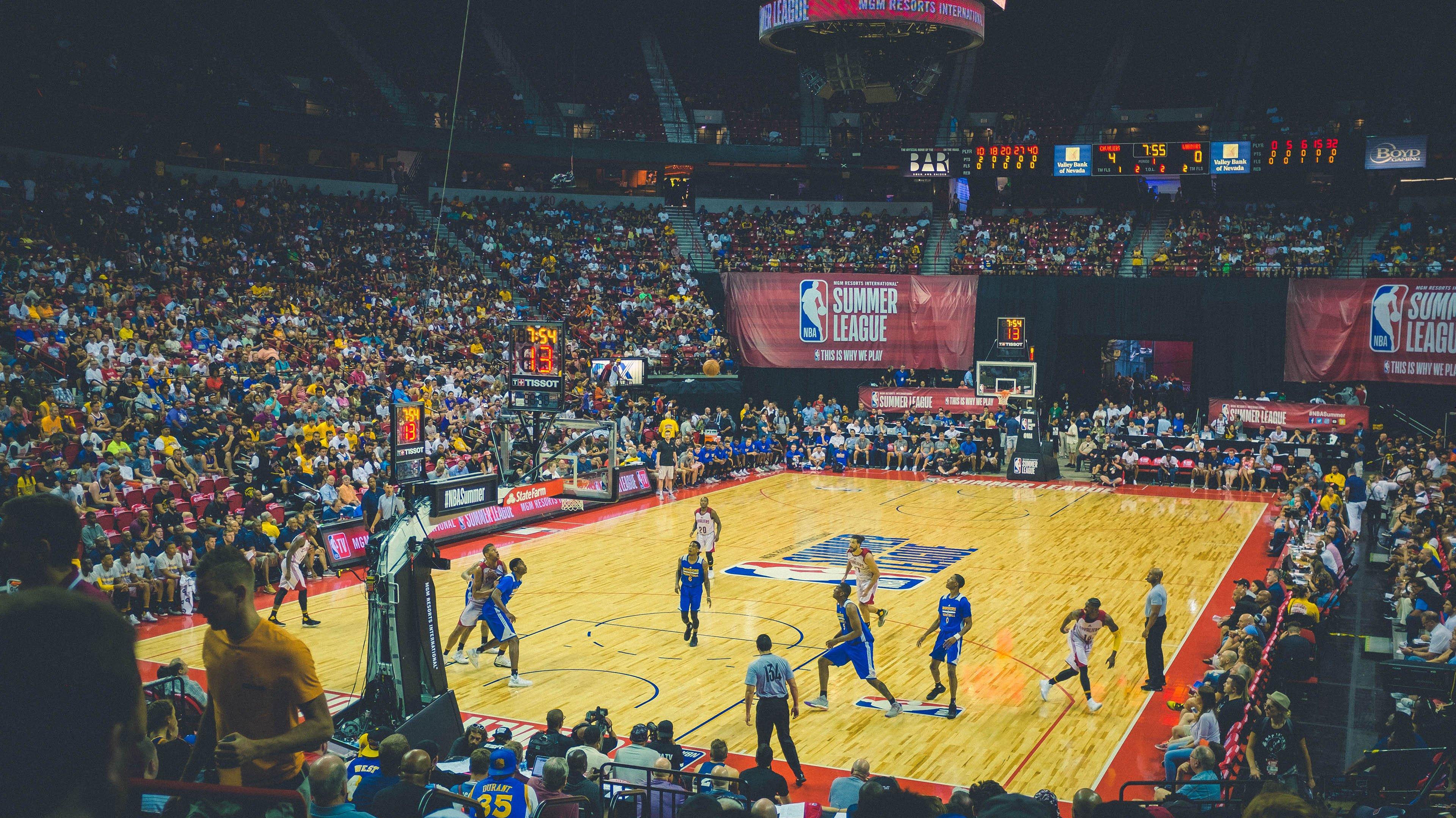 5亿欧元解约金背后的博弈！巴萨财政困局下的抉择，22岁费尔明或成天价交易筹码